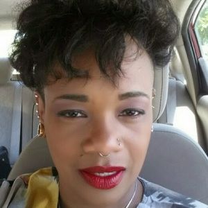 Meet your Posher, Marcella